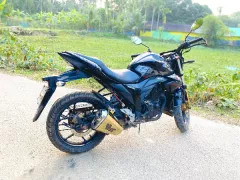 Suzuki Gixxer 155